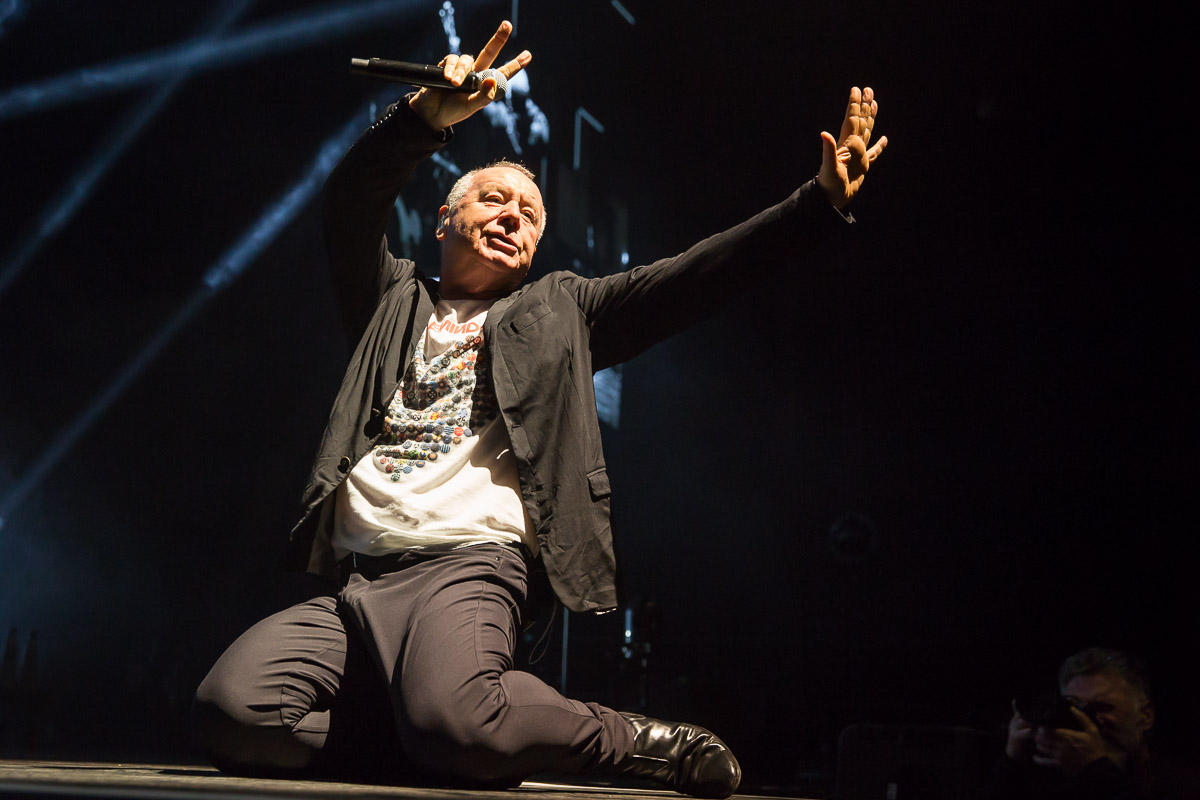 Simple Minds @ Sportpaleis, picture 44, photographed by Marc Verdonck - FrontView Magazine