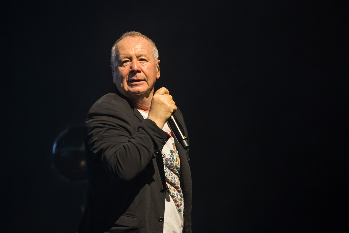 Simple Minds @ Sportpaleis, picture 49, photographed by Marc Verdonck - FrontView Magazine