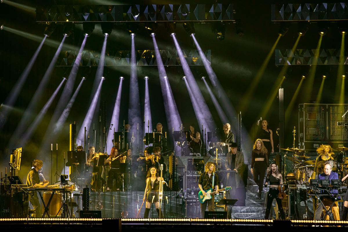 Hans Zimmer Live Europe Tour 2022 @ sportpaleis, foto 8, foto's door dirk janssens - FrontView Magazine