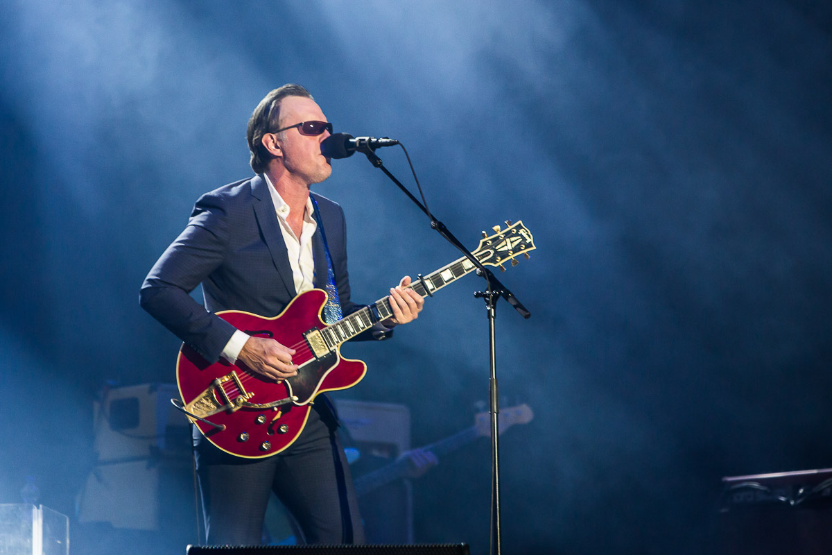 Joe Bonamassa @ Lotto Arena, picture 6, photographed by Marc Verdonck - FrontView Magazine