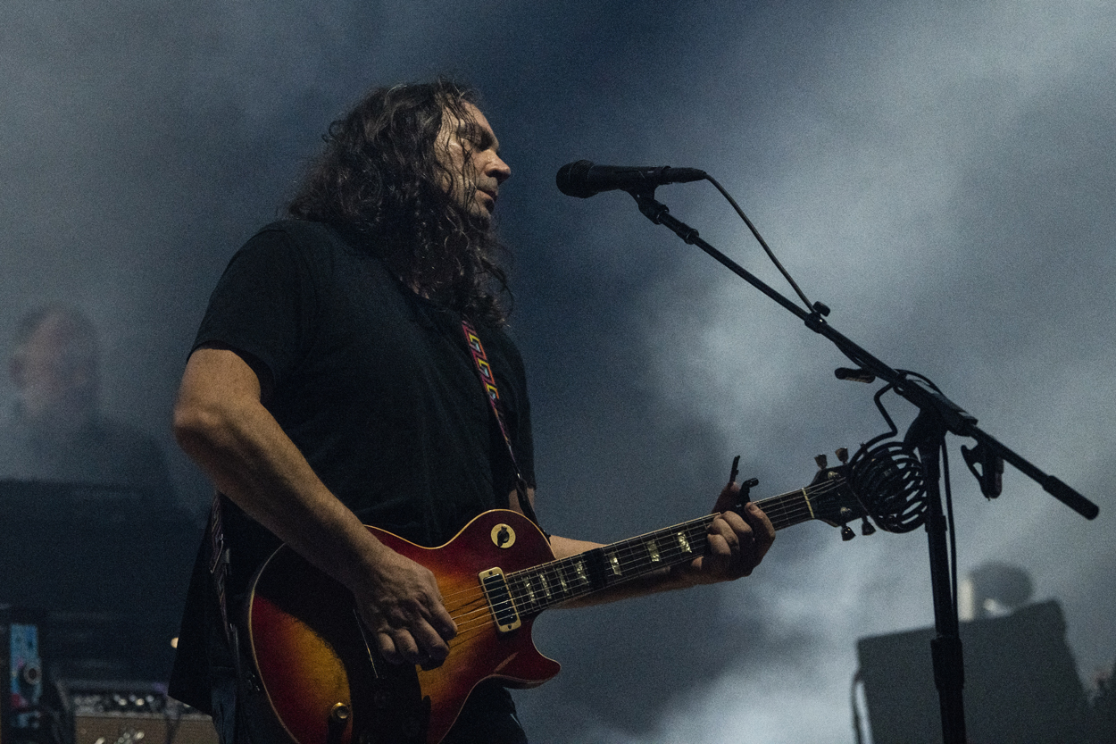 The War On Drugs @ Sportpaleis, picture 7, photographed by Sandra Van Watermeulen - FrontView Magazine