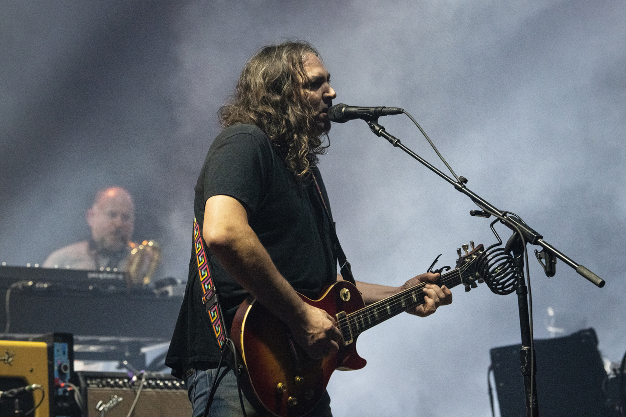 The War On Drugs @ Sportpaleis, picture 9, photographed by Sandra Van Watermeulen - FrontView Magazine