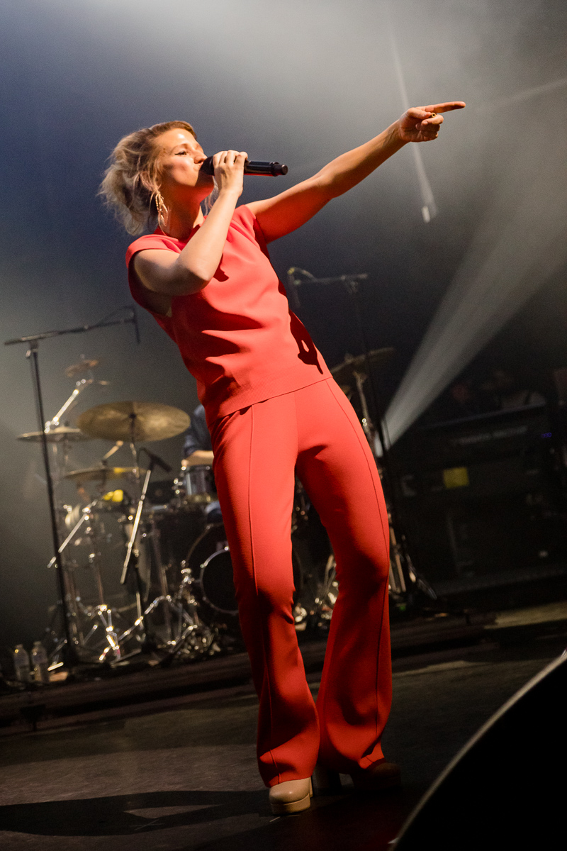 Selah Sue @ Ancienne Belgique, picture 35, photographed by Jürgen Bruynooghe - FrontView Magazine