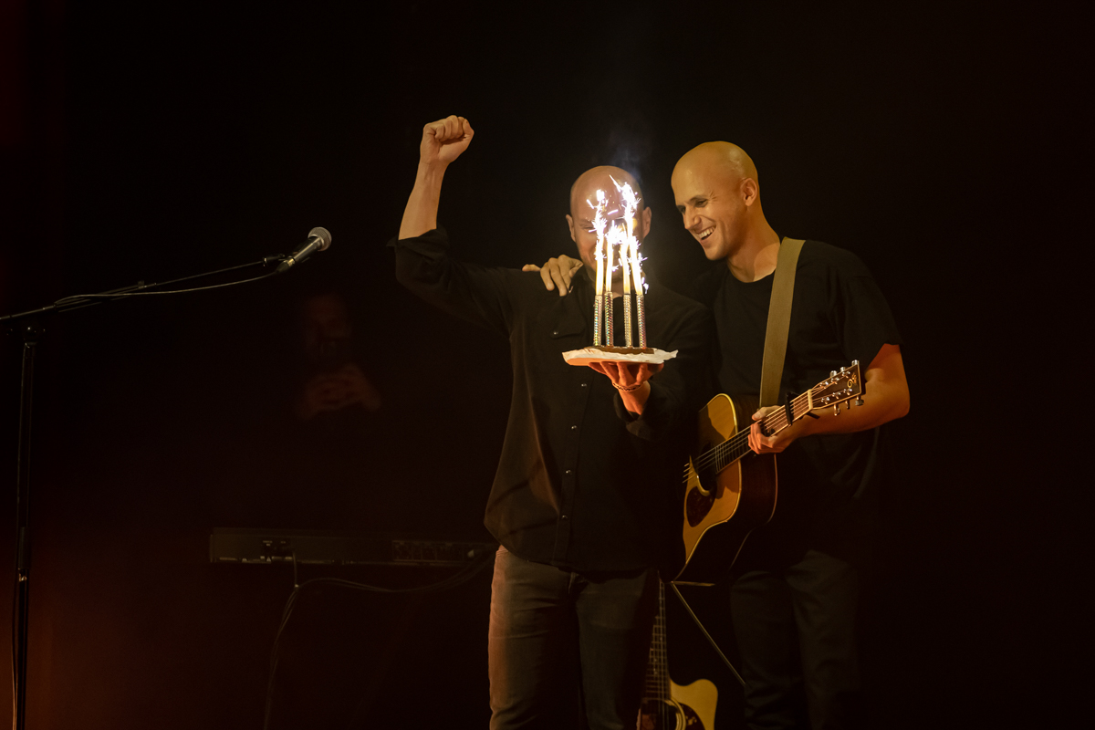 Milow Unplugged Tour @ De Roma, foto 11, foto's door dirk janssens - FrontView Magazine