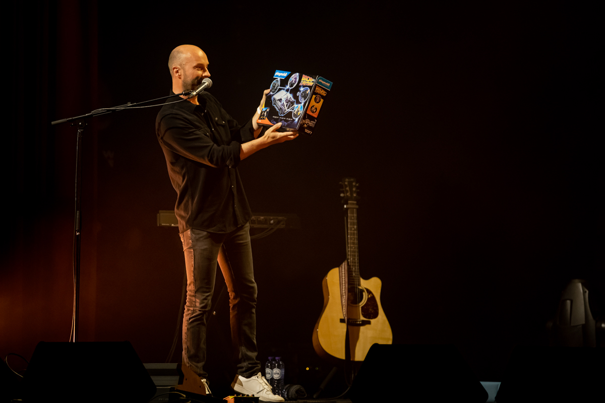 Milow Unplugged Tour @ De Roma, foto 12, foto's door dirk janssens - FrontView Magazine