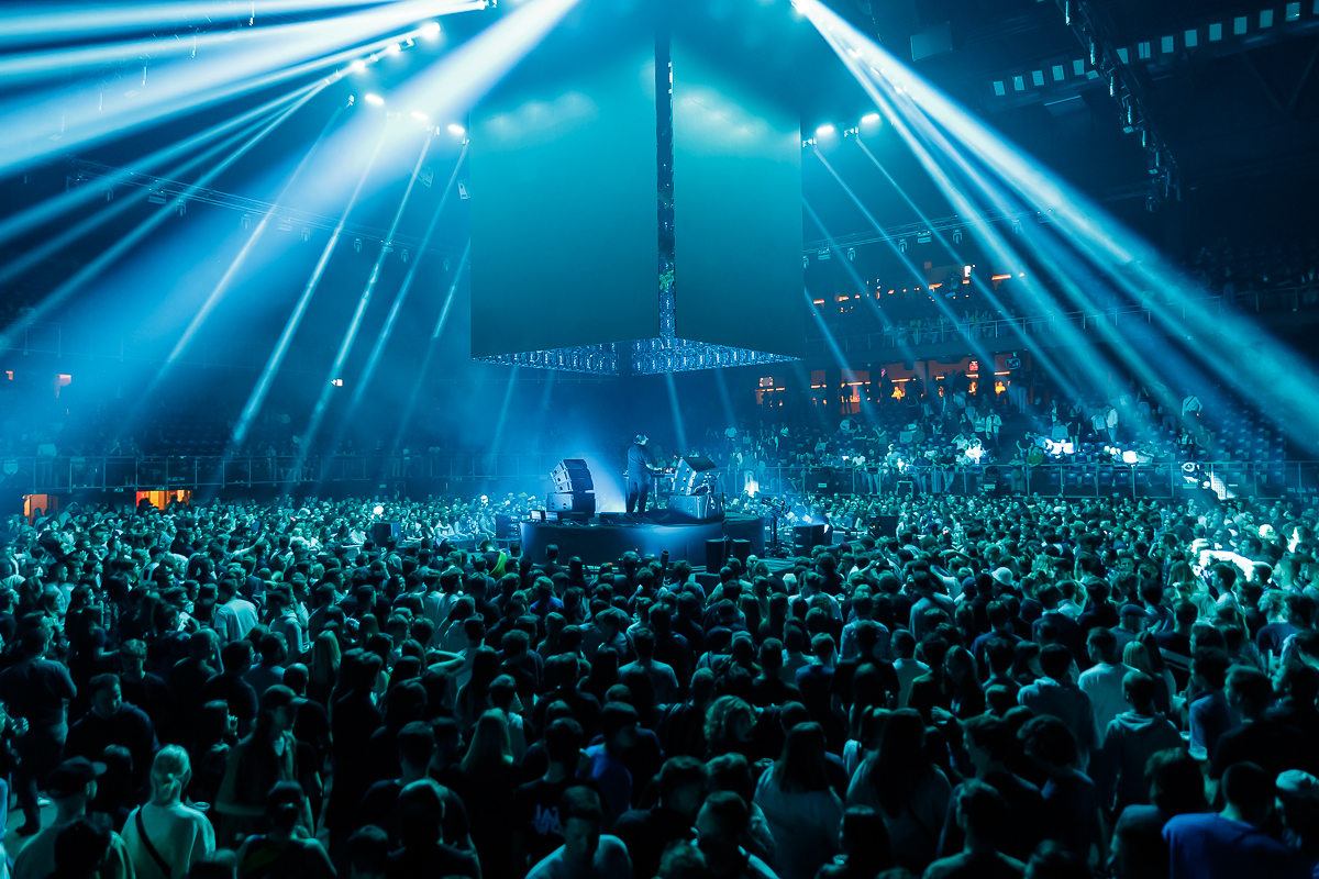 Montell2099 @ Lotto Arena, picture 5, photographed by Peter Smet - FrontView Magazine