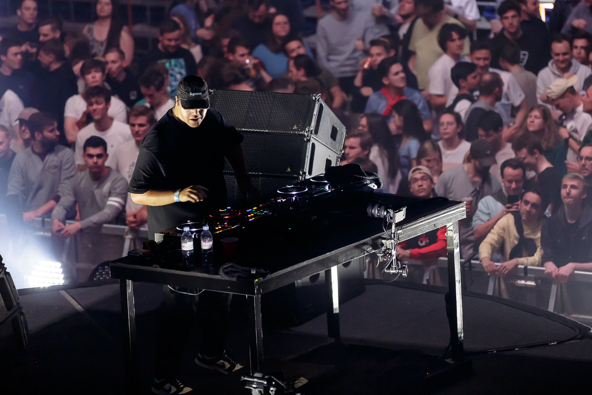Montell2099 @ Lotto Arena, picture 7, photographed by Peter Smet - FrontView Magazine
