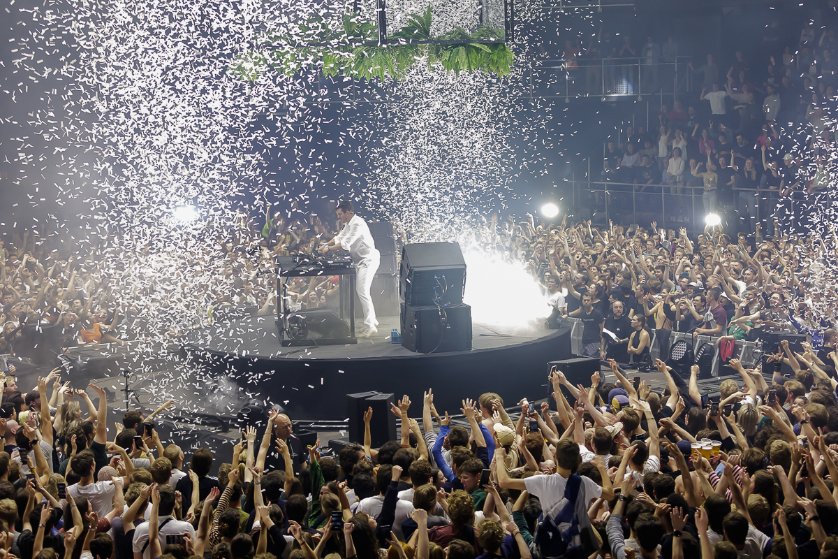Netsky @ Lotto Arena, picture 22, photographed by Peter Smet - FrontView Magazine