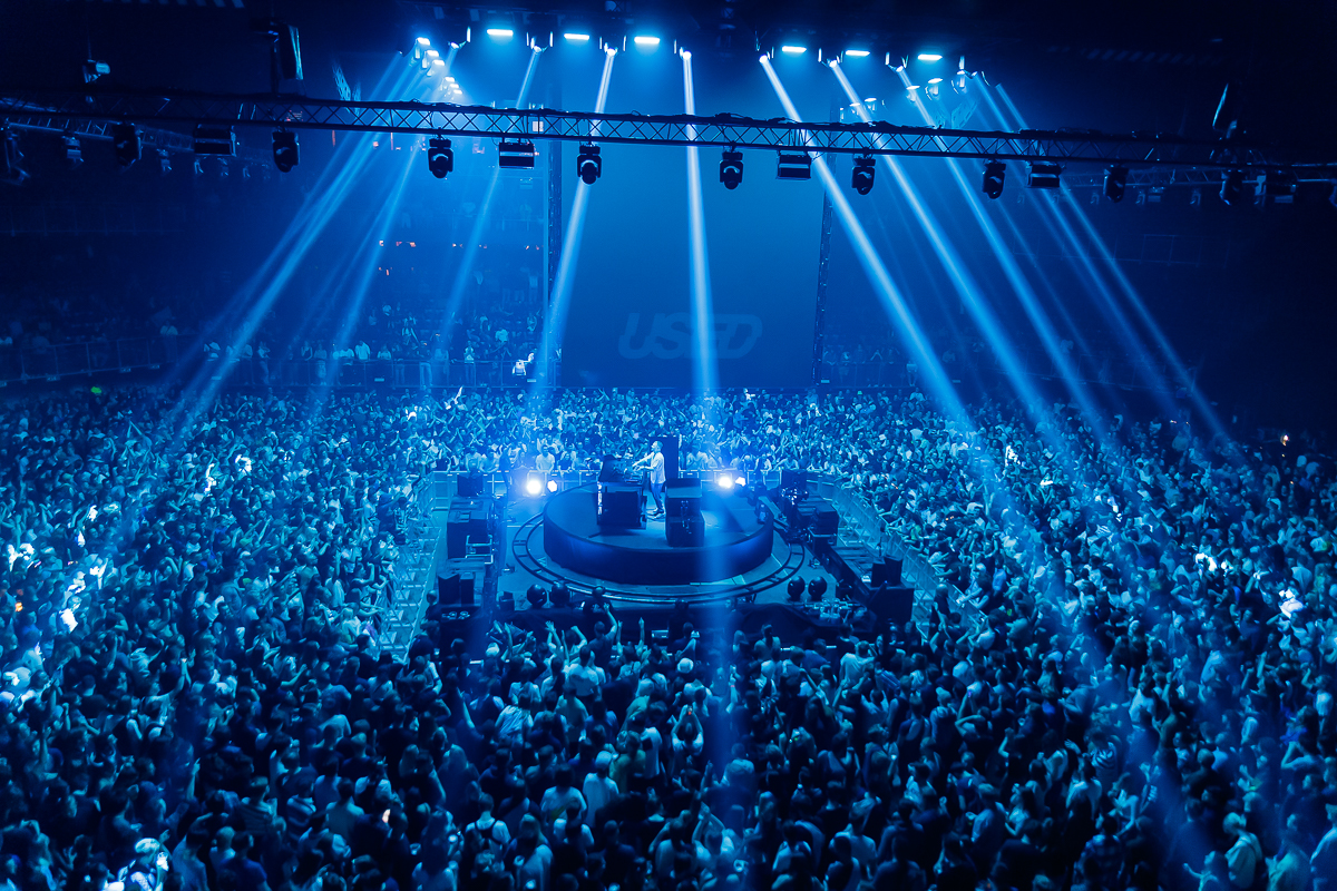 Used @ Lotto Arena, picture 6, photographed by Peter Smet - FrontView Magazine