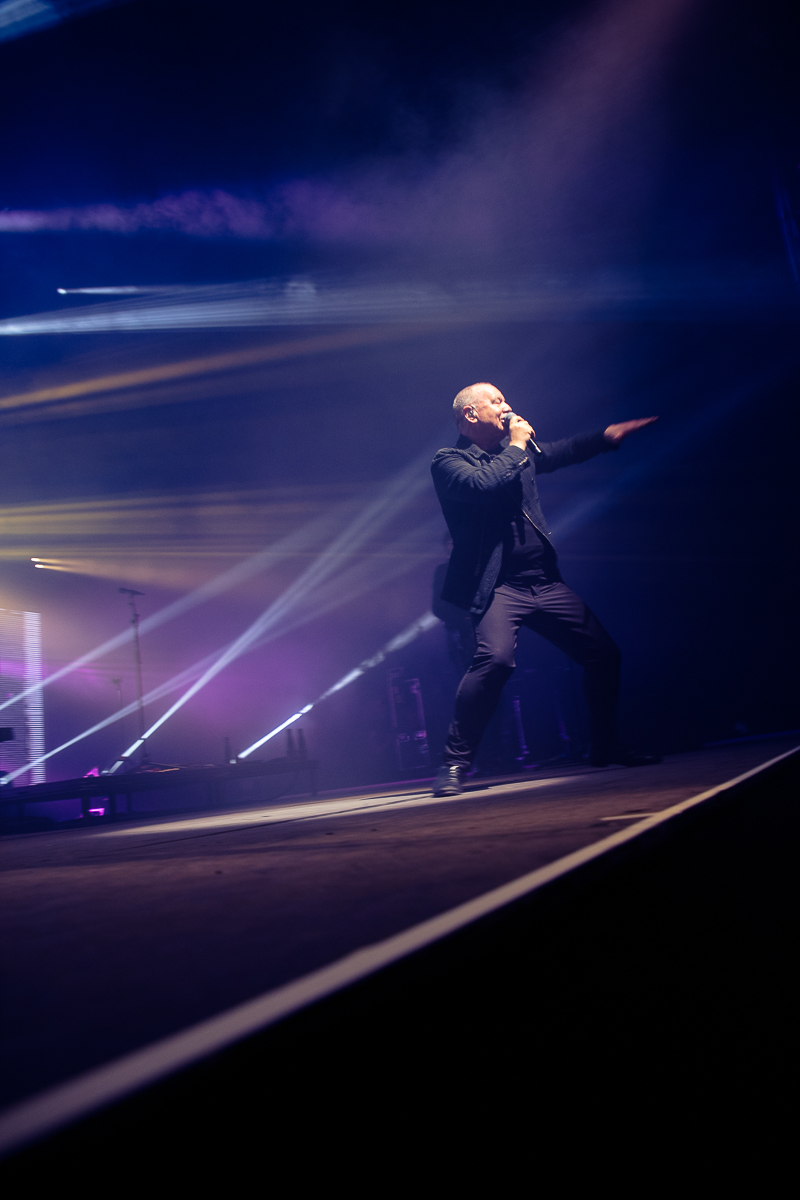 Simple Minds - 40 Years of Hit - Tour 2022 @ Zénith Arena Lille, foto 13, foto's door Anais Callens - FrontView Magazine