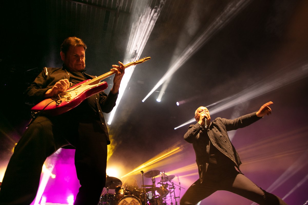 Simple Minds - 40 Years of Hit - Tour 2022 @ Zénith Arena Lille, foto 19, foto's door Anais Callens - FrontView Magazine