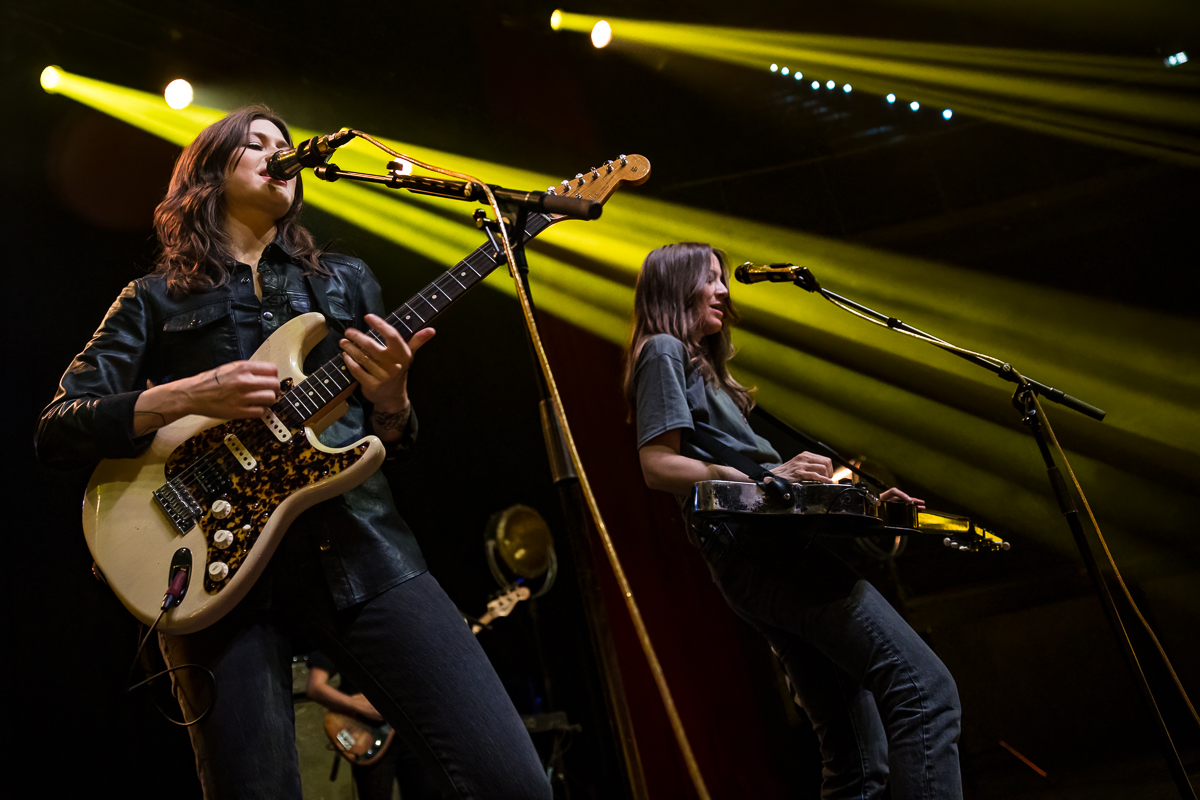 Larkin Poe @ Koninklijk Circus, foto 8, foto's door Dorien Goetschalckx - FrontView Magazine