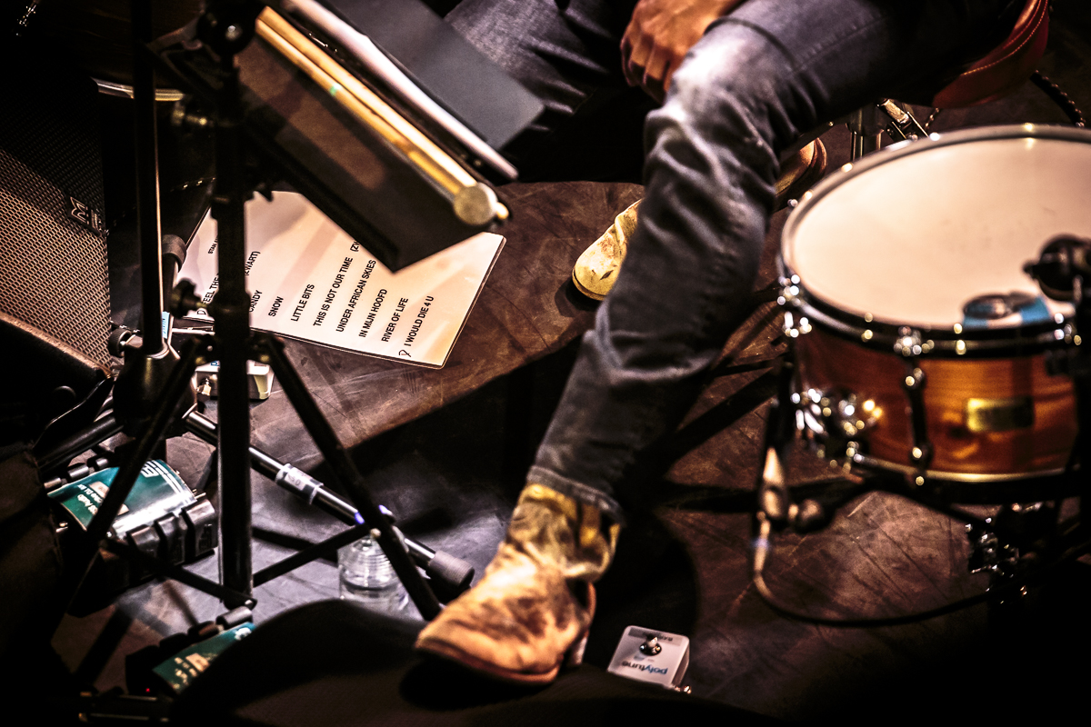 Stan Van Samang @ Stadsschouwburg Mechelen, foto 19, foto's door Alex Wyckmans - FrontView Magazine