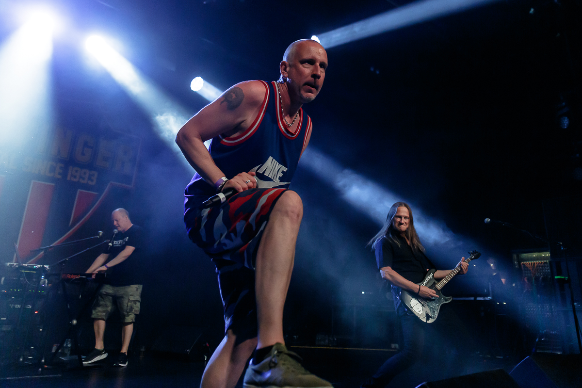 Clawfinger @ Trix, picture 15, photographed by Peter Smet - FrontView Magazine