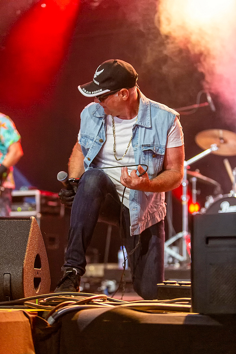 de Jhonny's, @ Moen Feest, picture 7, photographed by Edwin Houdevelt - FrontView Magazine