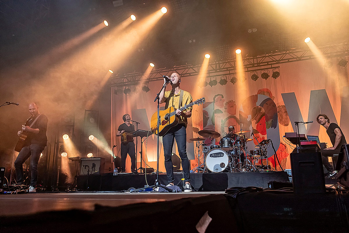 Milow @ Moen Feest, foto 3, foto's door Edwin Houdevelt - FrontView Magazine