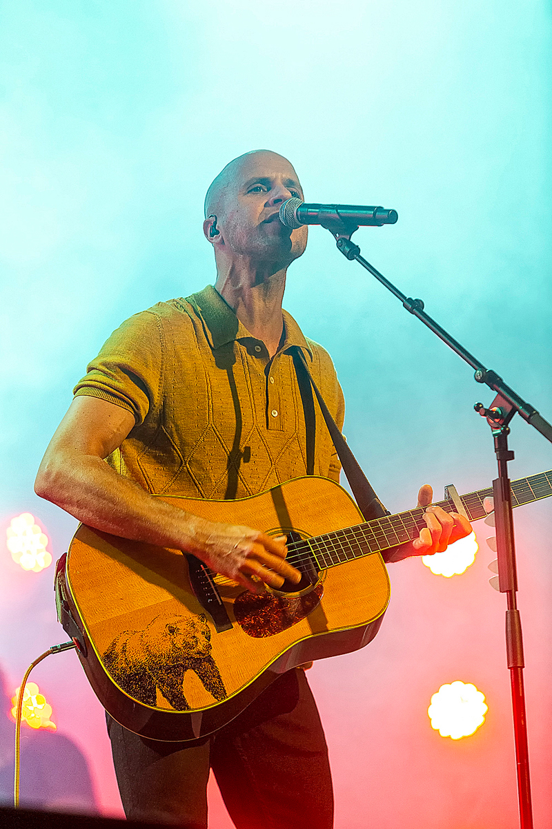 Milow @ Moen Feest, foto 11, foto's door Edwin Houdevelt - FrontView Magazine