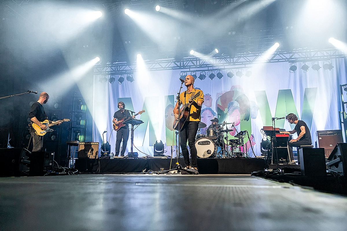 Milow @ Moen Feest, foto 15, foto's door Edwin Houdevelt - FrontView Magazine