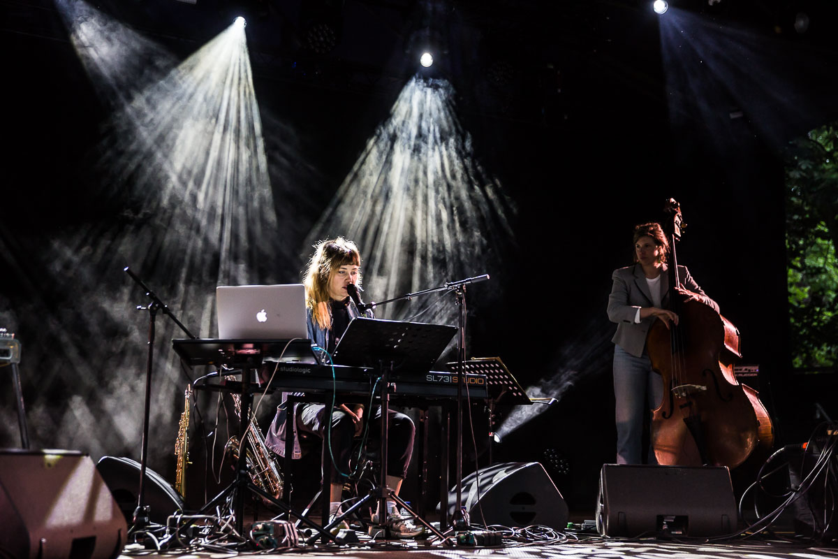 Naima Joris @ Unwind @ OLT Rivierenhof, picture 6, photographed by Marc Verdonck - FrontView Magazine