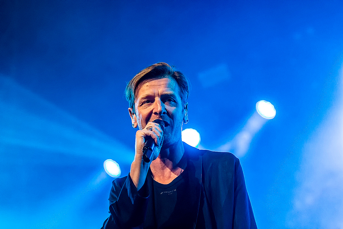 Ozark Henry @ Moen Feest, foto 12, foto's door Edwin Houdevelt - FrontView Magazine