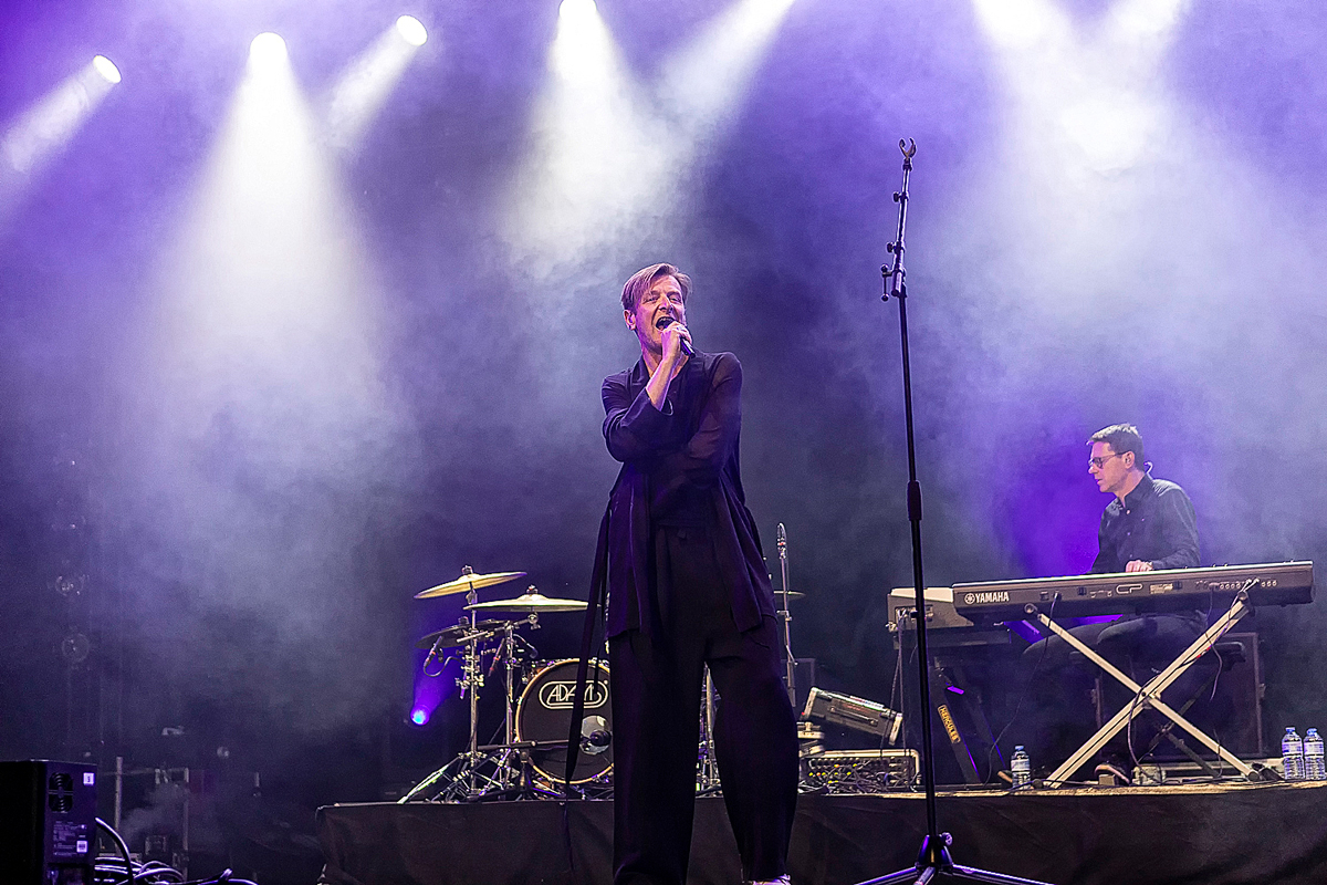 Ozark Henry @ Moen Feest, foto 17, foto's door Edwin Houdevelt - FrontView Magazine