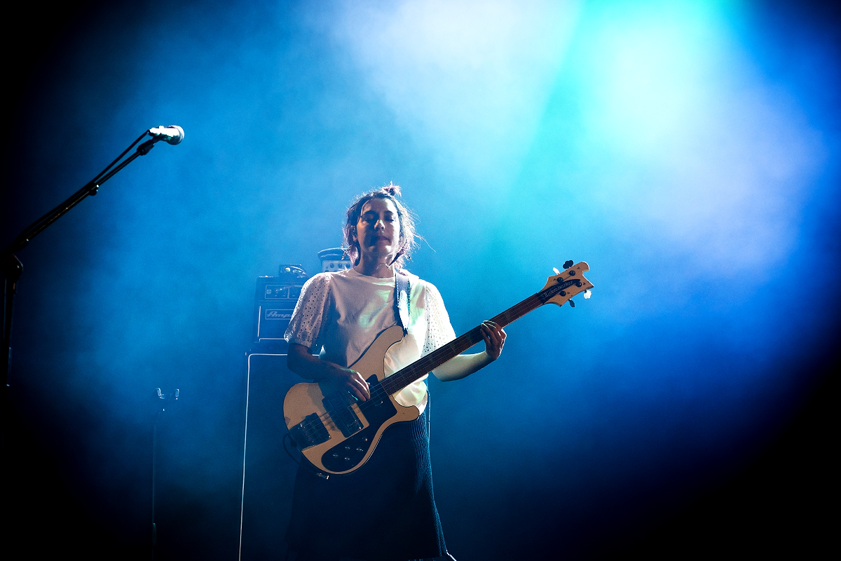 Warpaint @ AB, picture 8, photographed by Magali Decamps - FrontView Magazine