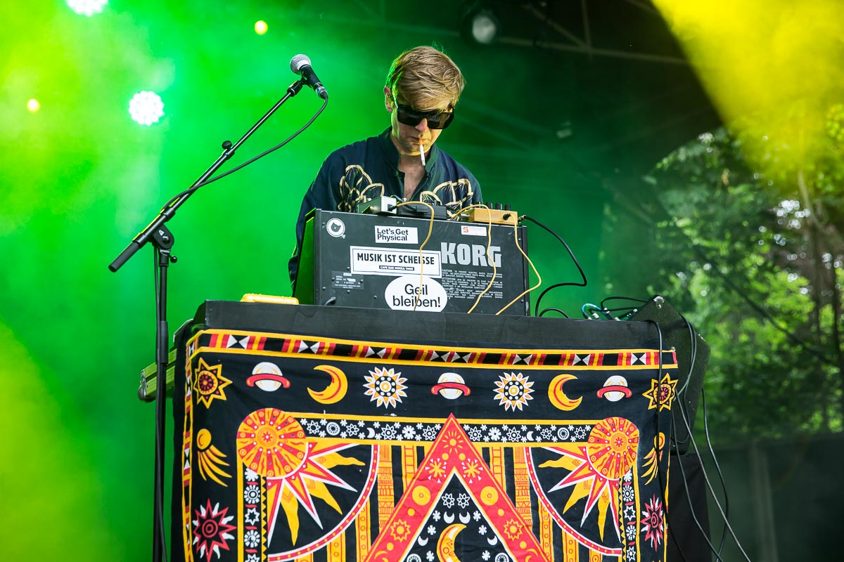 YĪN YĪN @ Unwind @ OLT Rivierenhof, picture 17, photographed by Marc Verdonck - FrontView Magazine