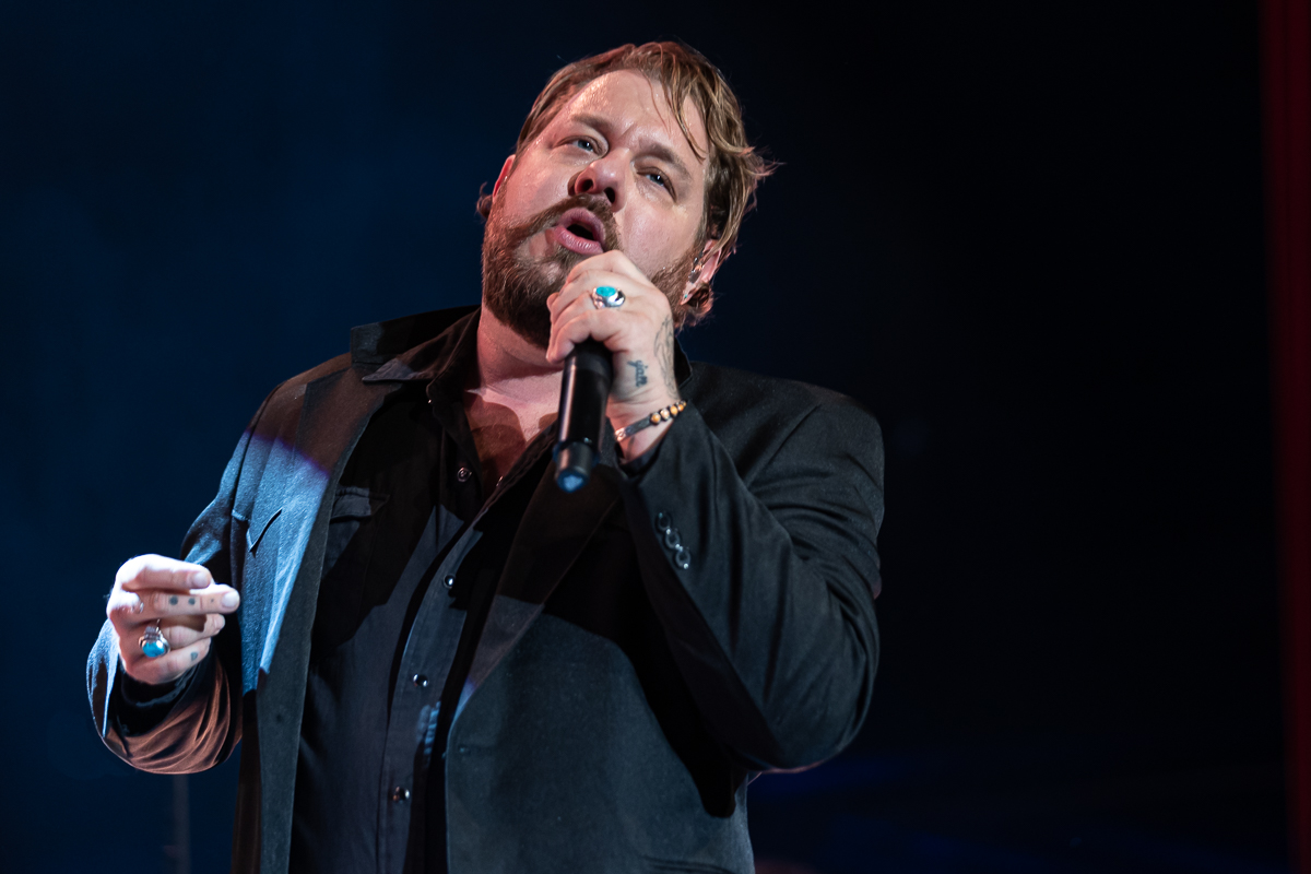 Nathaniel Rateliff & The Night Sweats @ De Roma, picture 14, photographed by David Johnson - FrontView Magazine