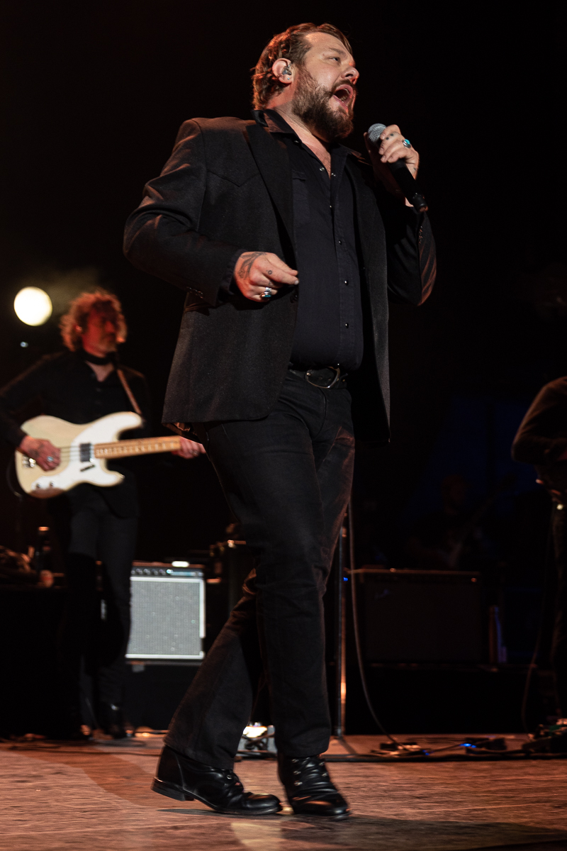Nathaniel Rateliff & The Night Sweats @ De Roma, picture 15, photographed by David Johnson - FrontView Magazine