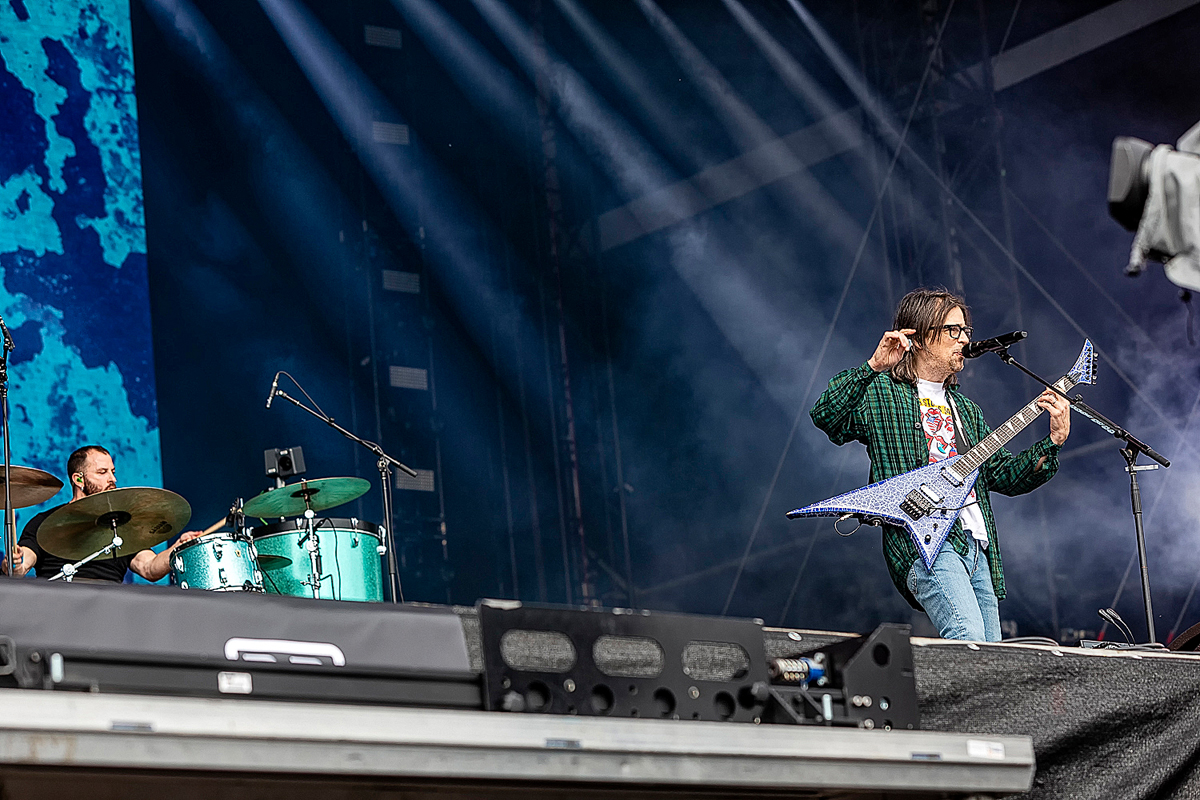 Weezer @ Rock am Ring 2022, picture 12, photographed by Edwin Houdevelt - FrontView Magazine