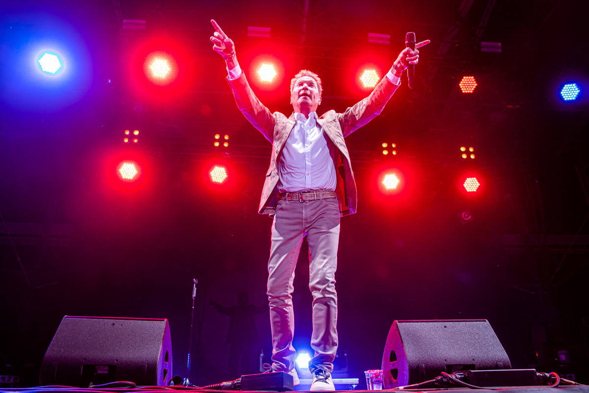 Bart Kaëll @ Grenspop Hoogstraten, picture 4, photographed by Dimitri Vanlommel - FrontView Magazine