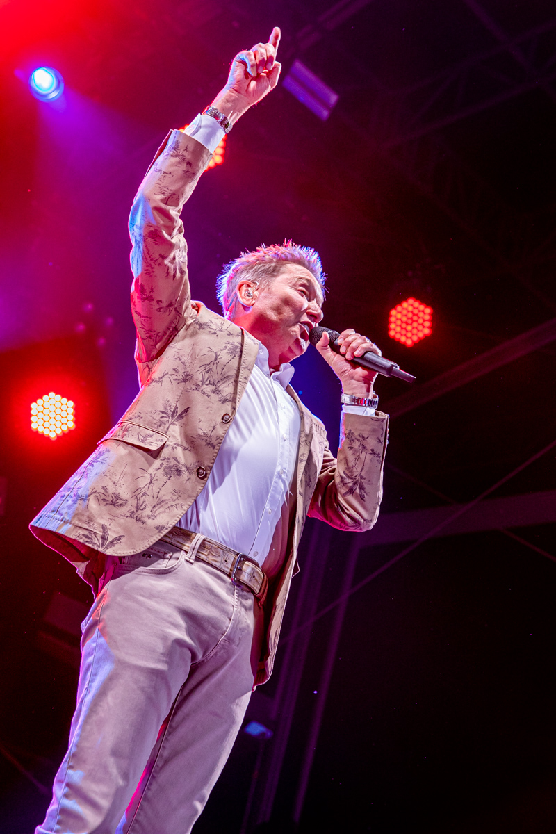 Bart Kaëll @ Grenspop Hoogstraten, picture 10, photographed by Dimitri Vanlommel - FrontView Magazine