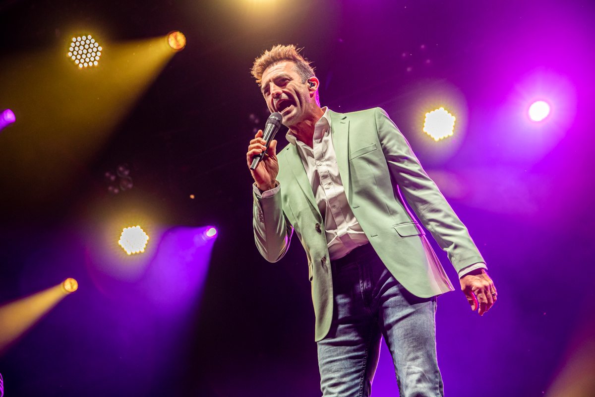 De Romeo's @ Grenspop Hoogstraten, picture 3, photographed by Dimitri Vanlommel - FrontView Magazine