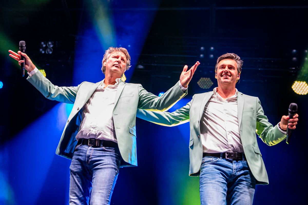 De Romeo's @ Grenspop Hoogstraten, picture 25, photographed by Dimitri Vanlommel - FrontView Magazine