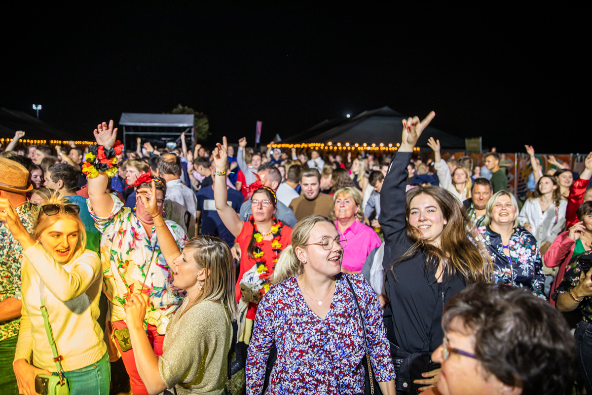 De Romeo's @ Grenspop Hoogstraten, picture 33, photographed by Dimitri Vanlommel - FrontView Magazine