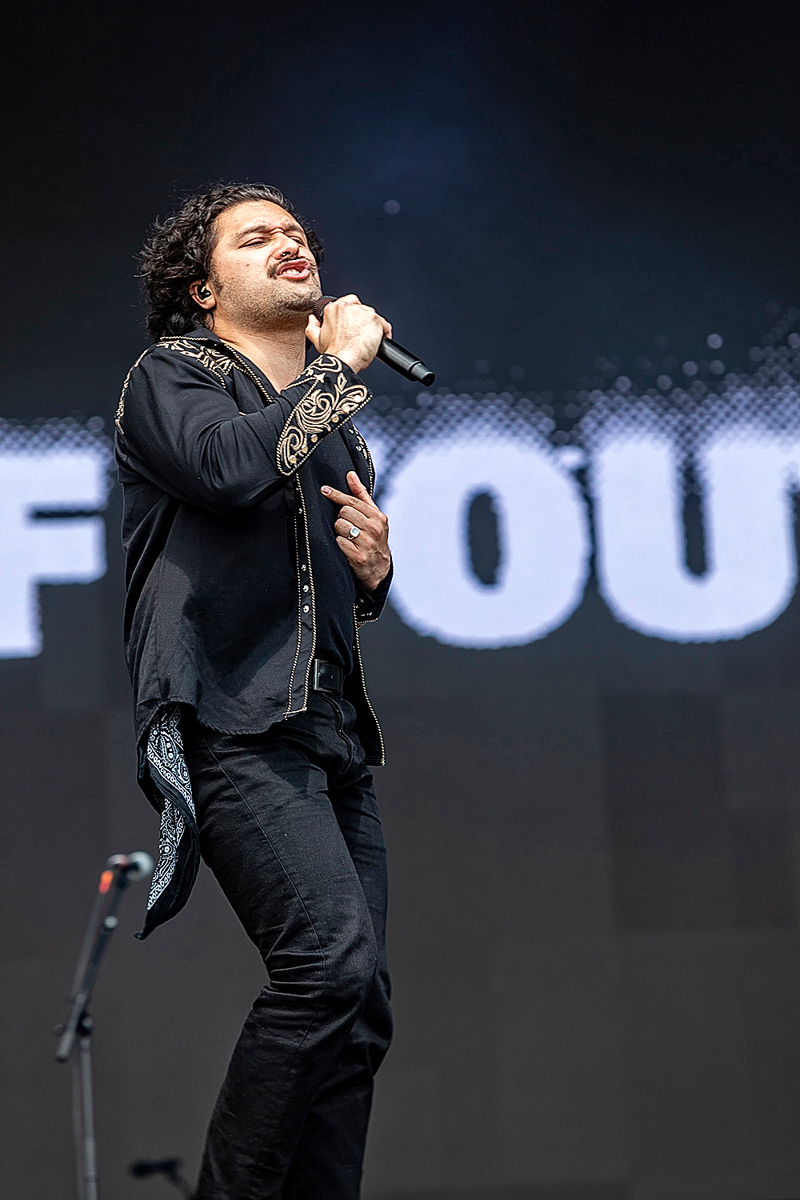 Gang of Youths @ Rock am Ring 2022, foto 7, foto's door Edwin Houdevelt - FrontView Magazine