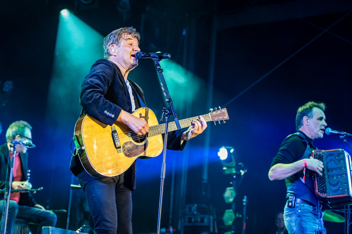 Bart Peeters @ Grenspop Hoogstraten, picture 37, photographed by Dimitri Vanlommel - FrontView Magazine