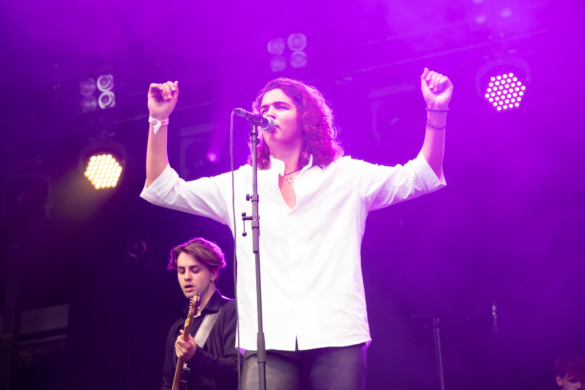 Sem Roozendael @ Grenspop Hoogstraten, foto 5, foto's door Dimitri Vanlommel - FrontView Magazine