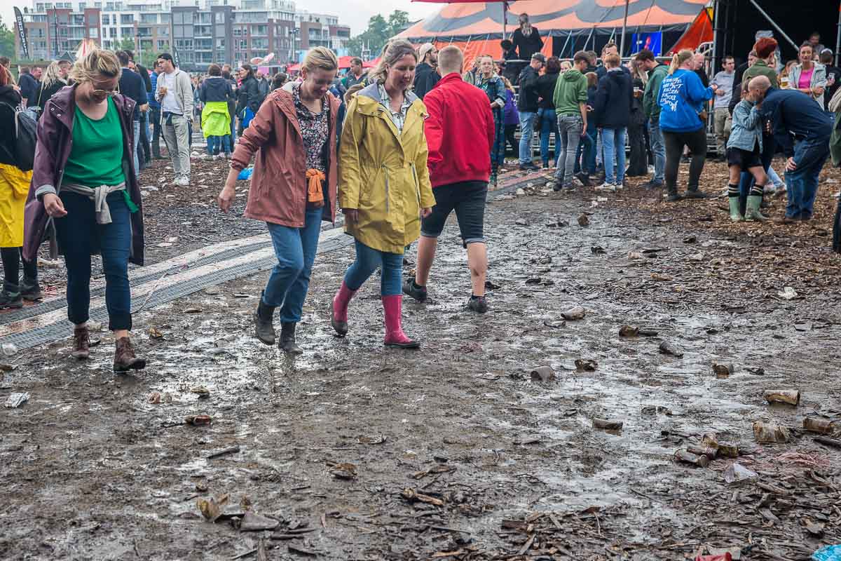 Sfeer @ Vestrock 2022, picture 24, photographed by Marc Verdonck - FrontView Magazine