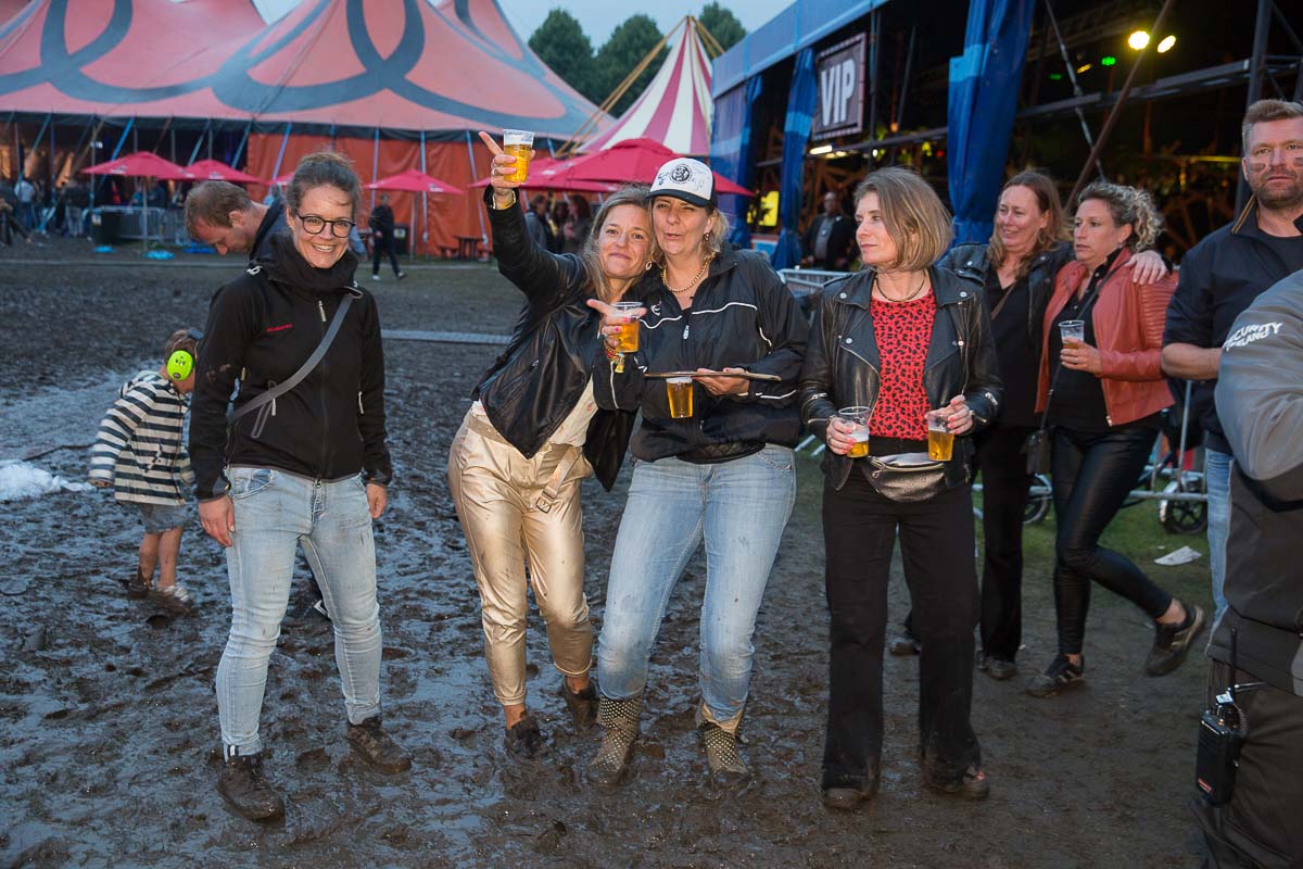 Sfeer @ Vestrock 2022, picture 45, photographed by Marc Verdonck - FrontView Magazine