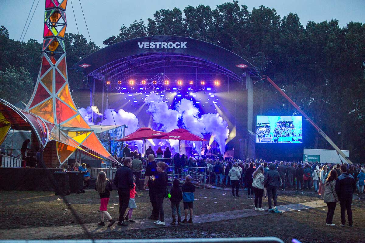 Sfeer @ Vestrock 2022, picture 47, photographed by Marc Verdonck - FrontView Magazine