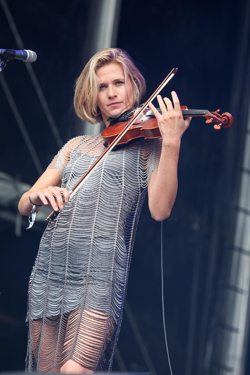 Son Mieux @ Vestrock 2022, picture 3, photographed by Marc Verdonck - FrontView Magazine