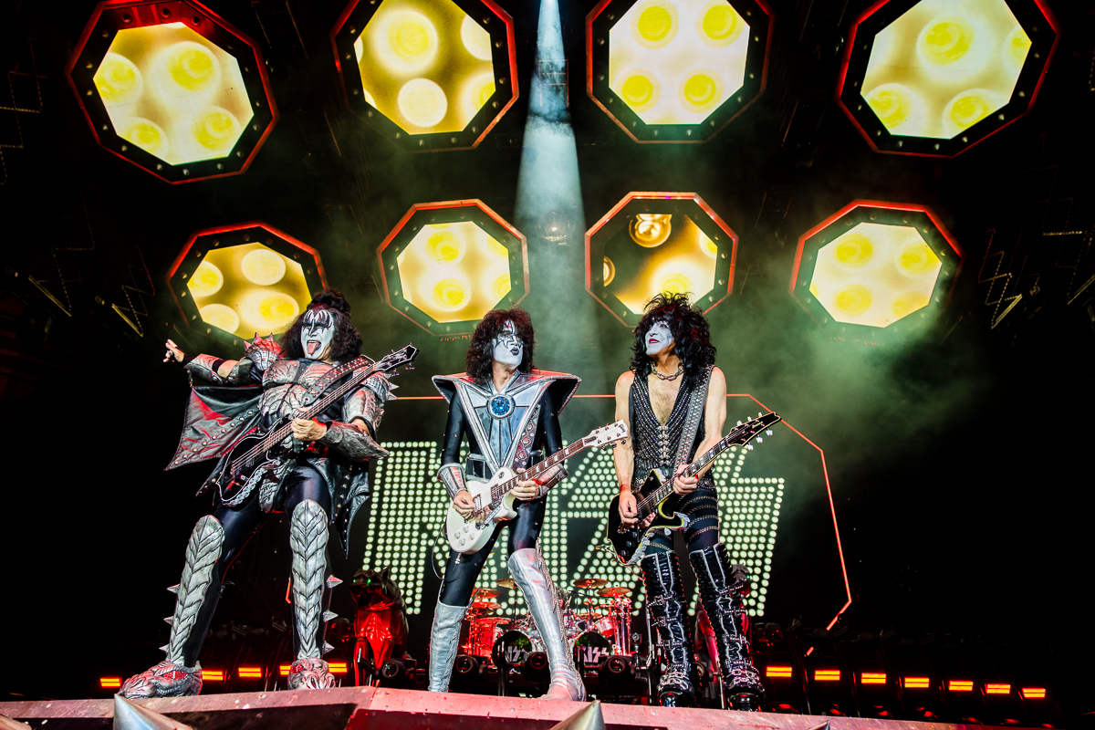 KISS - End of the Road World Tour @ Sportpaleis, picture 12, photographed by Dorien Goetschalckx - FrontView Magazine