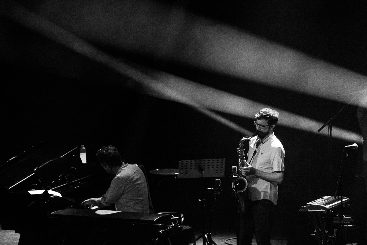 TaxiWars @ De Roma, picture 11, photographed by Ann Carpentier - FrontView Magazine
