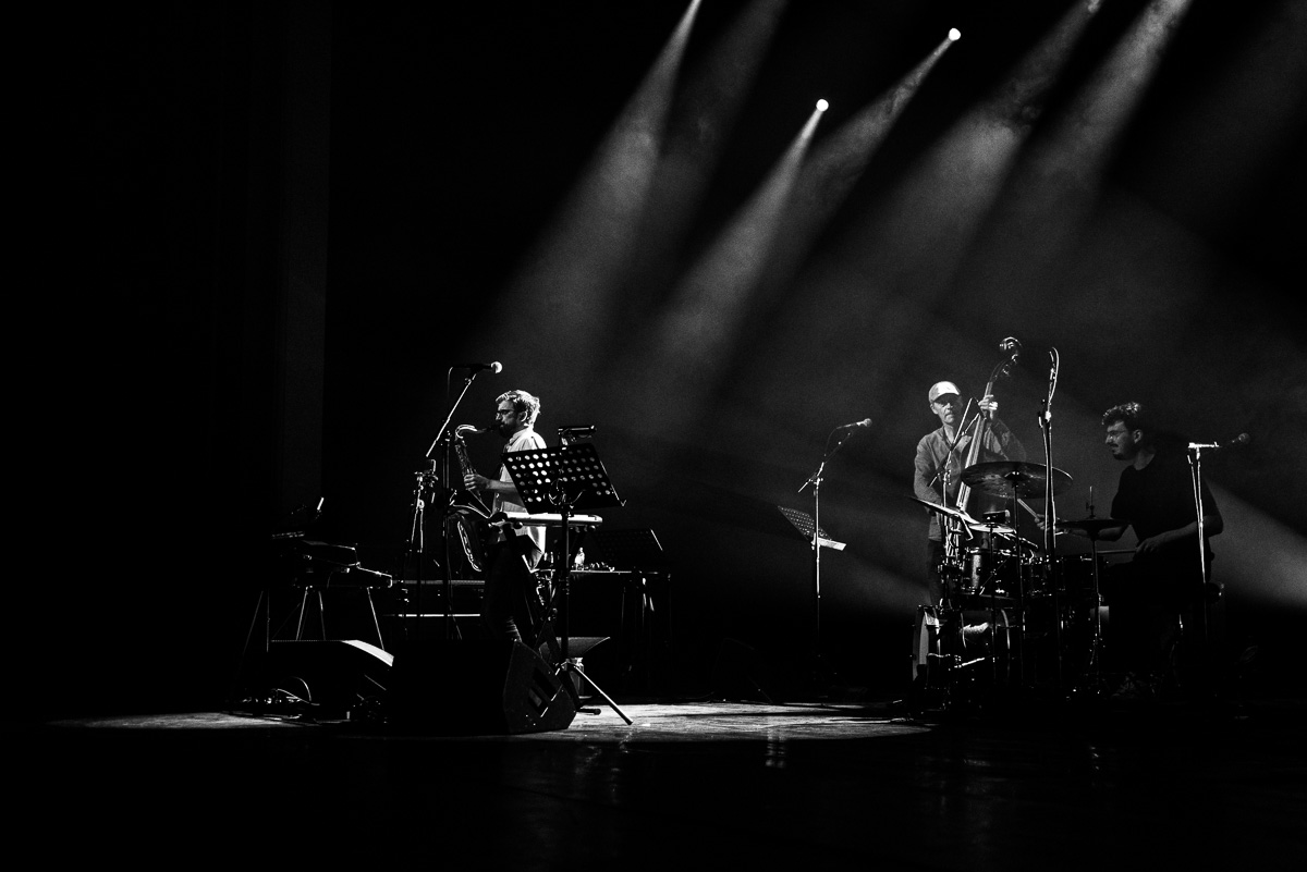 TaxiWars @ De Roma, picture 12, photographed by Ann Carpentier - FrontView Magazine