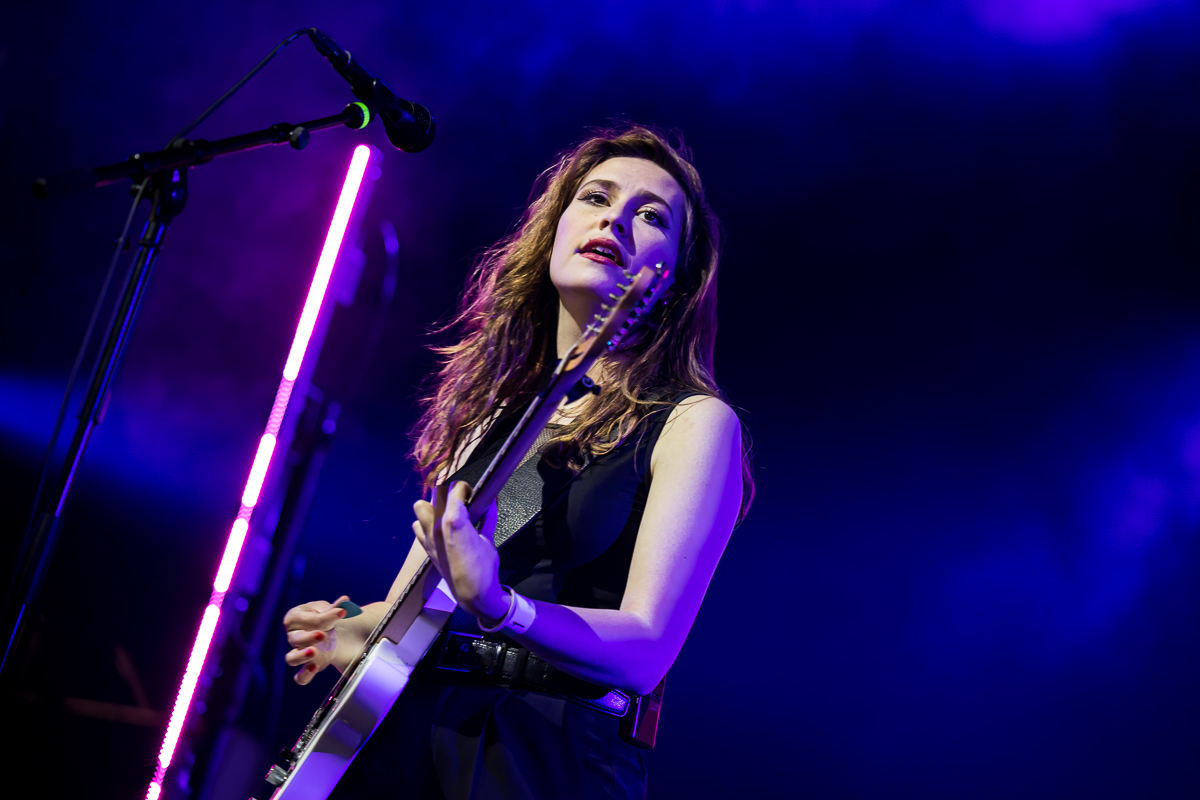 WIES @ Best Kept Secret 2022, picture 9, photographed by Dorien Goetschalckx - FrontView Magazine