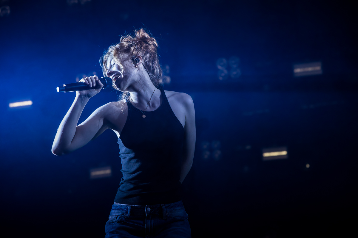 Froukje @ Best Kept Secret 2022, picture 6, photographed by Dorien Goetschalckx - FrontView Magazine