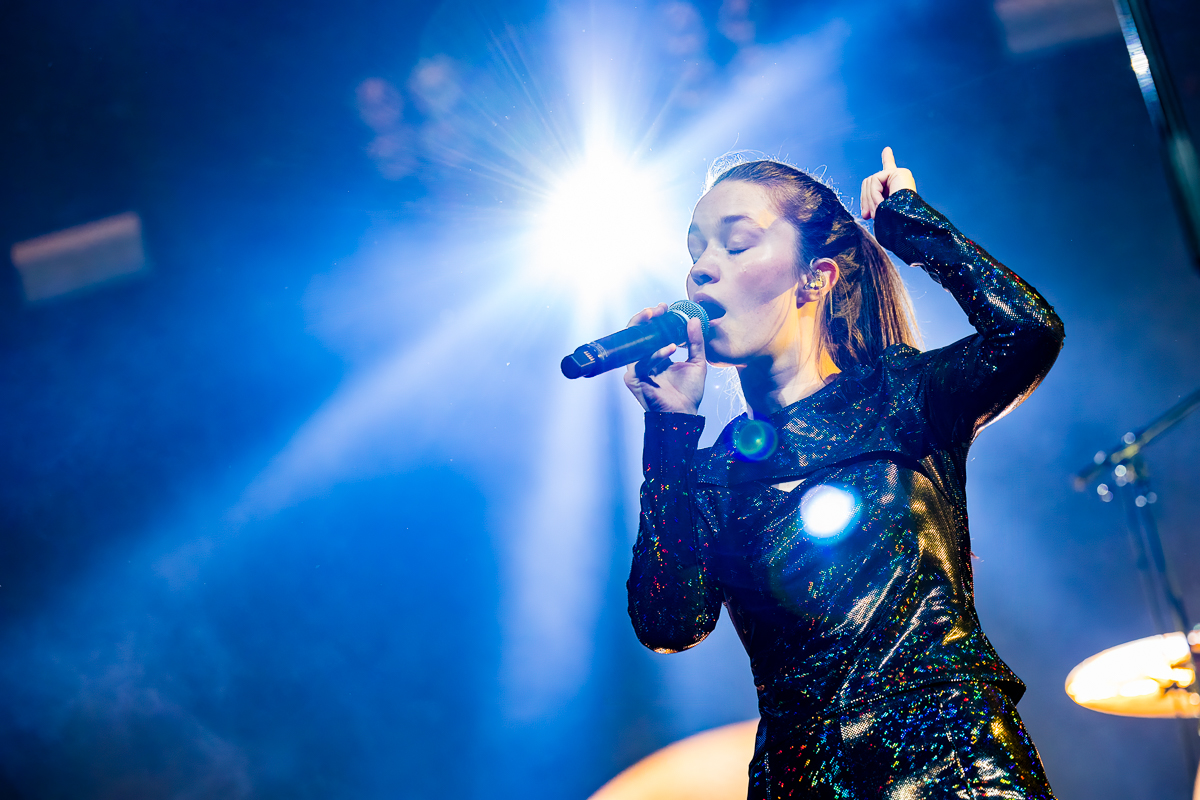 Sigrid @ Best Kept Secret 2022, picture 3, photographed by Dorien Goetschalckx - FrontView Magazine