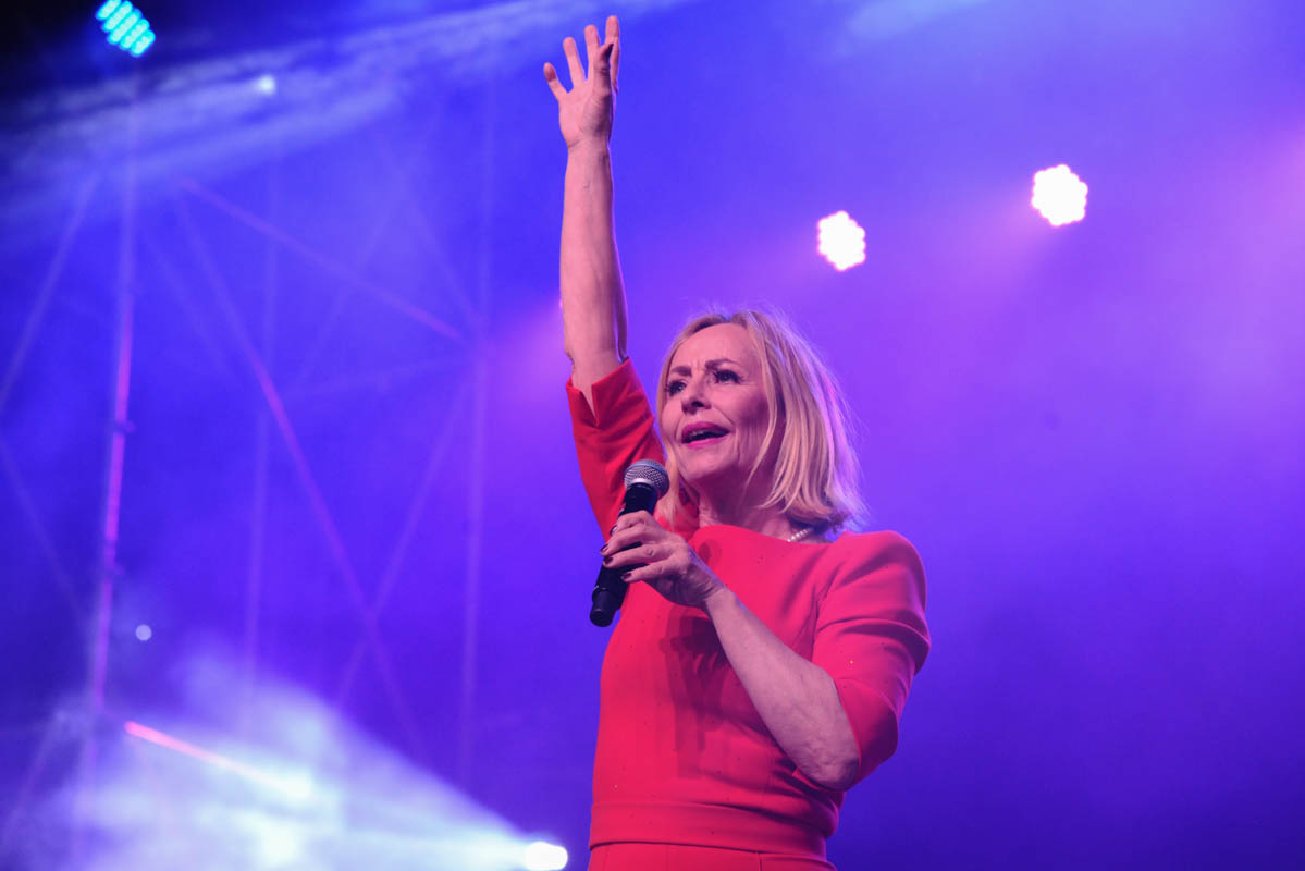 Dolly Dots @ Hello Festival Emmen, picture 3, photographed by Peter Minnebo - FrontView Magazine