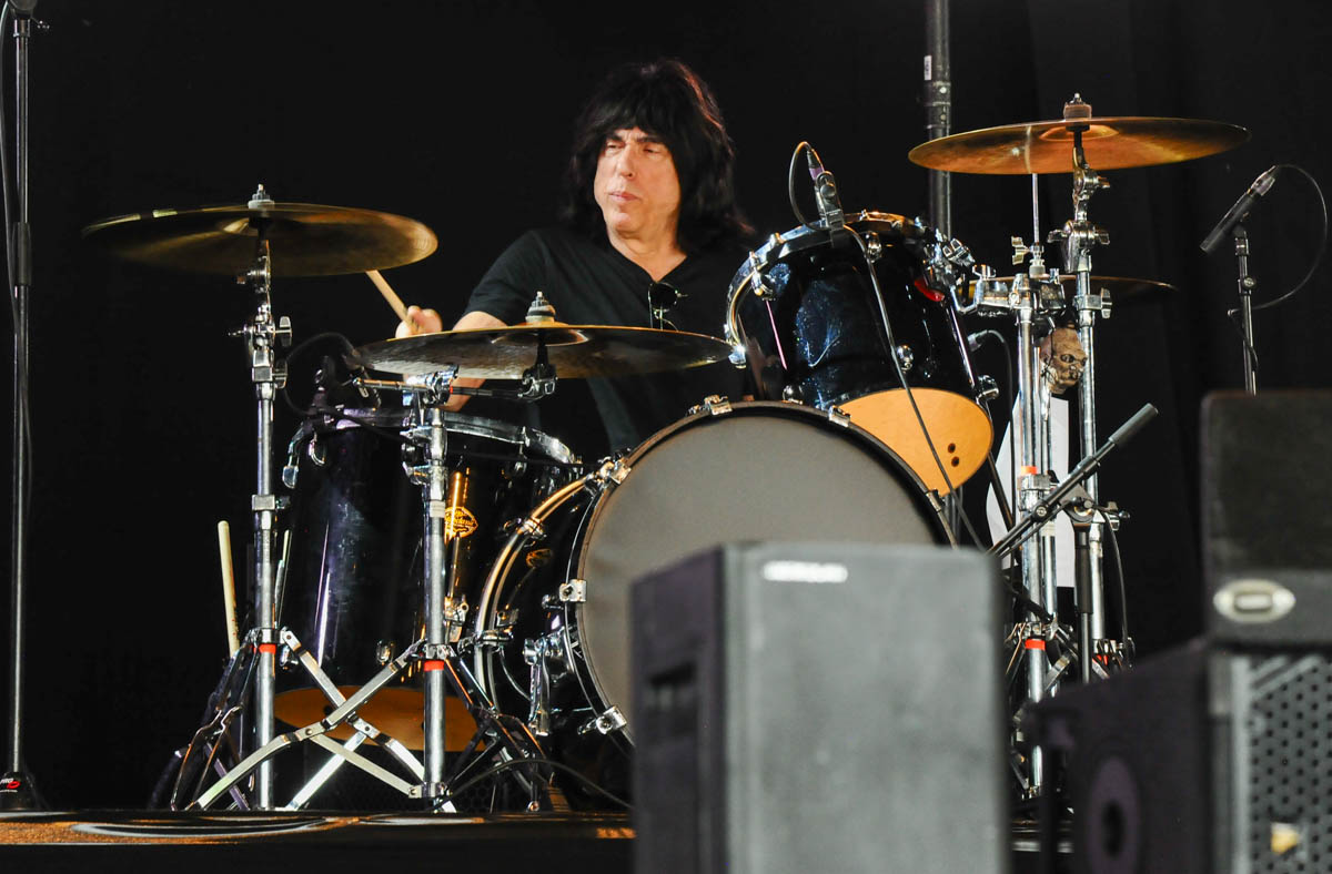 Marky Ramone @ Hello Festival Emmen, foto 2, foto's door Peter Minnebo - FrontView Magazine